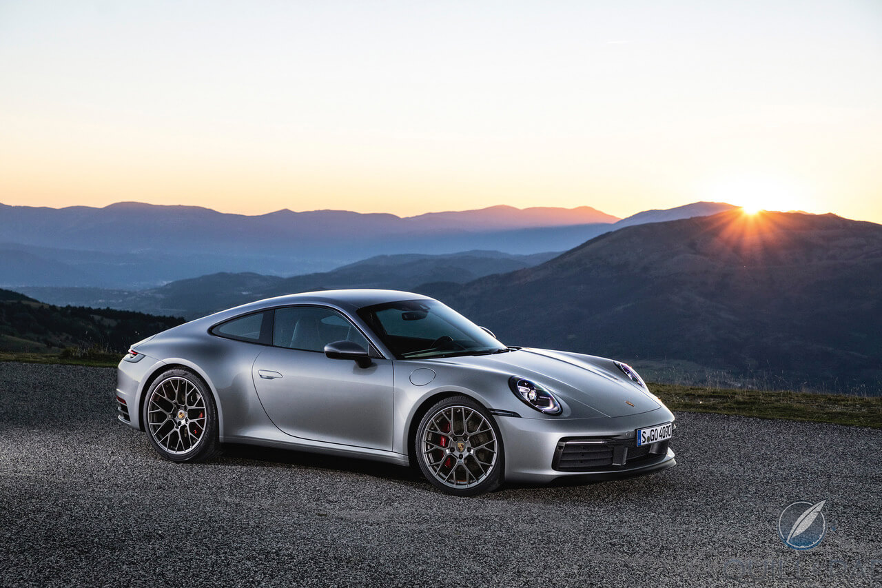 Porsche 911 Carrera 4S 992
