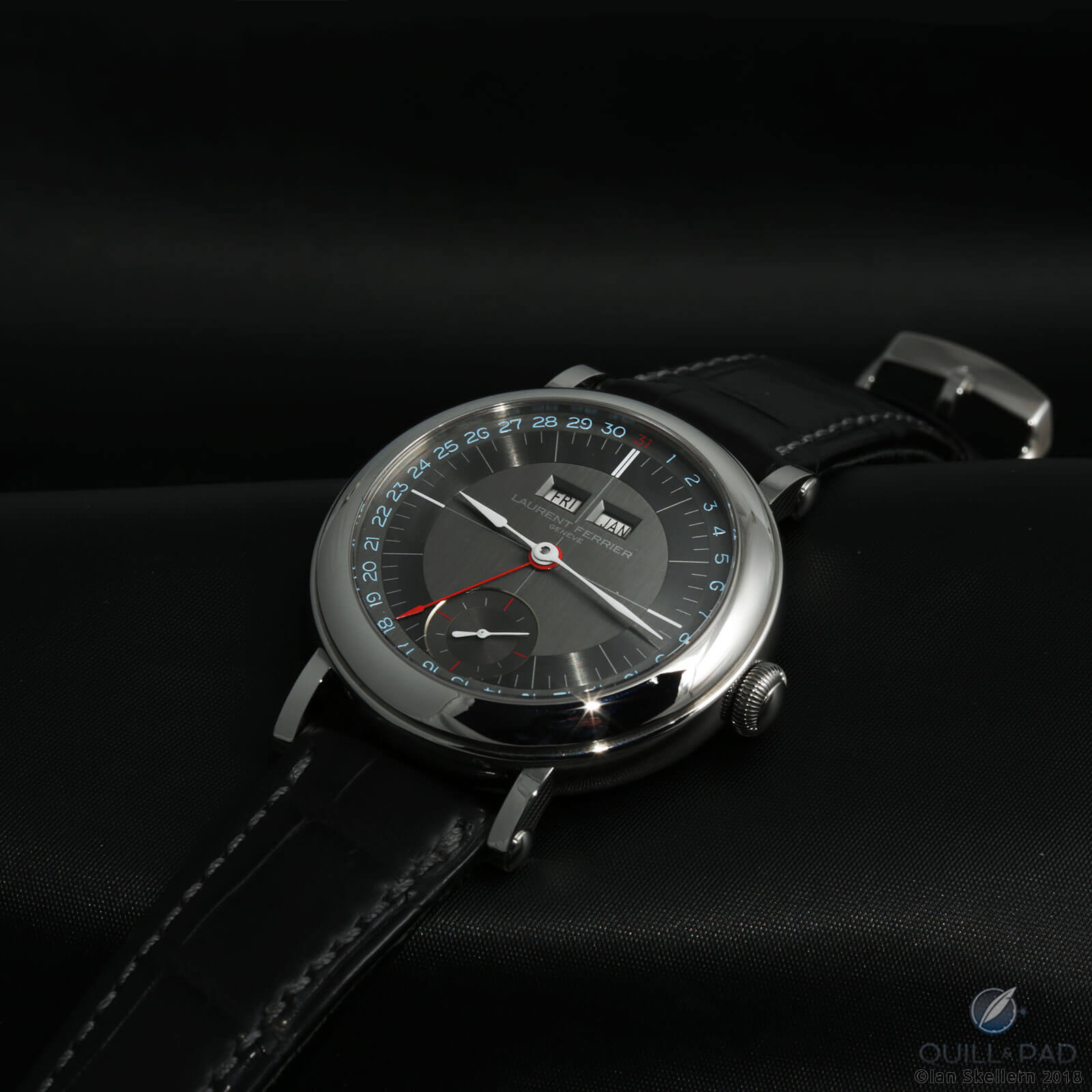 Laurent Ferrier Galet Annual Calendar Montre École slate grey