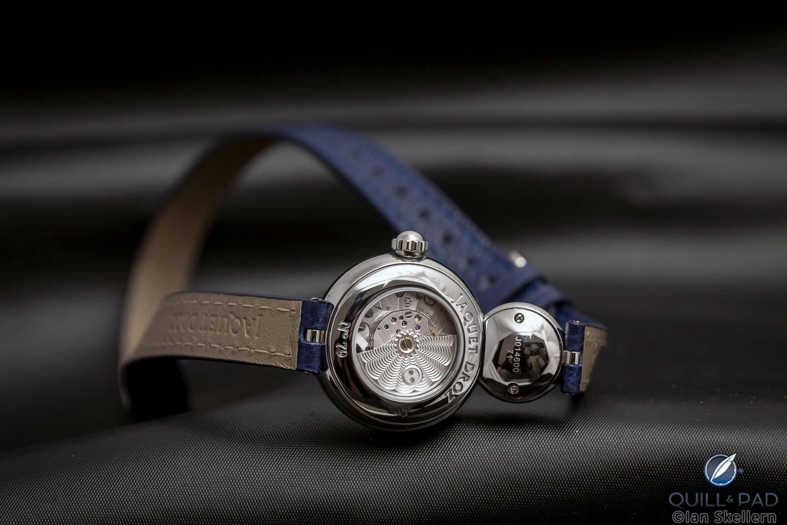 View through the display back of the Jaquet Droz Lady 8 Petite 