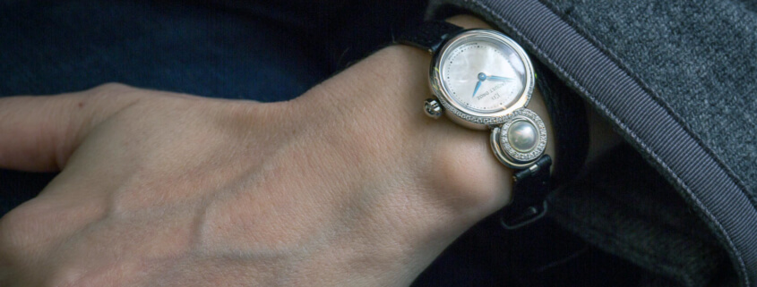 Jaquet Droz Lady 8 Petite on the wrist