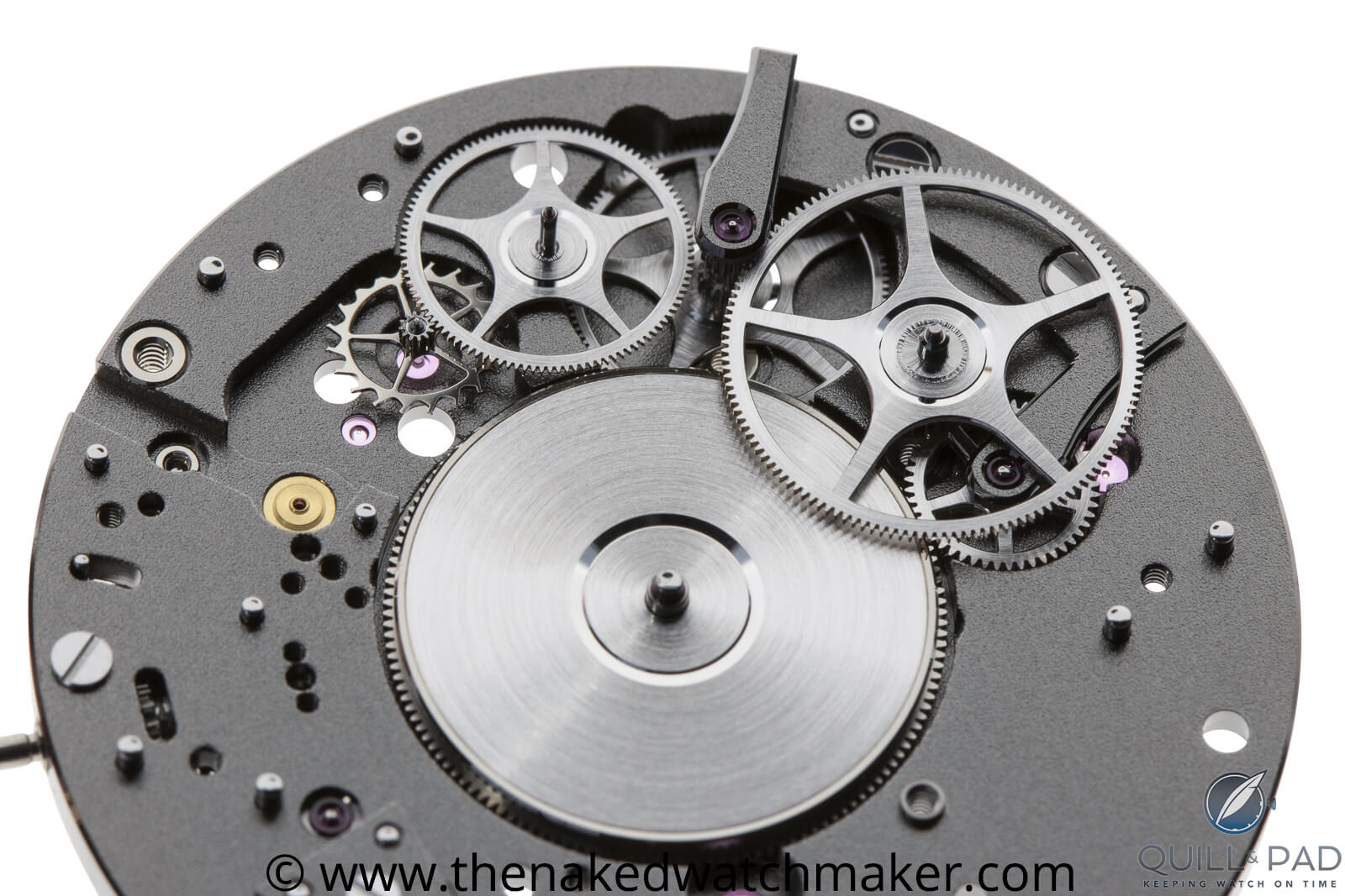 Frosted finishing throughout the movement of the Breguet Tradition Automatique Seconde Rétrograde