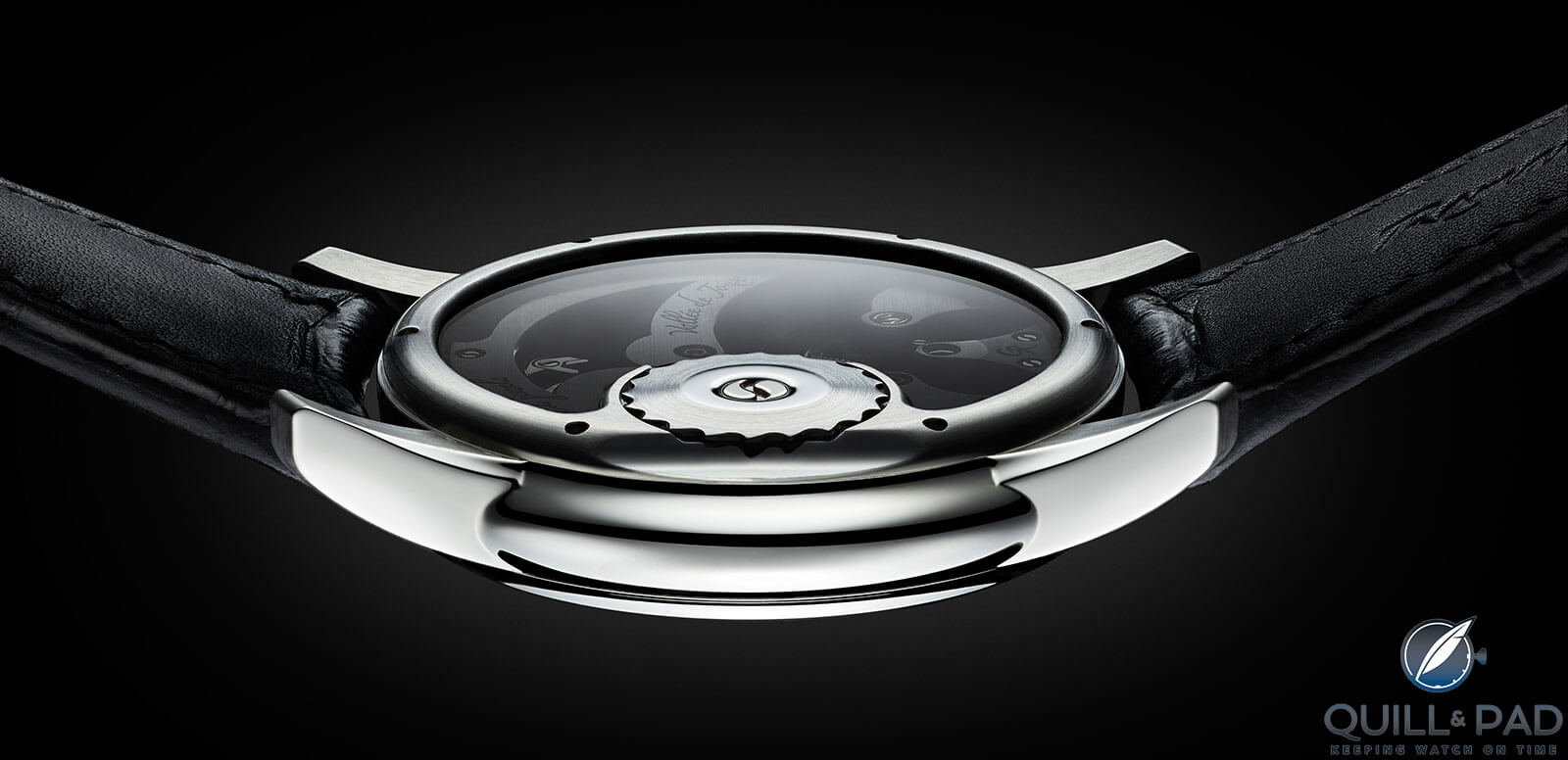 Flat crown on the back of the Romain Gauthier Prestige HMS Meteorite