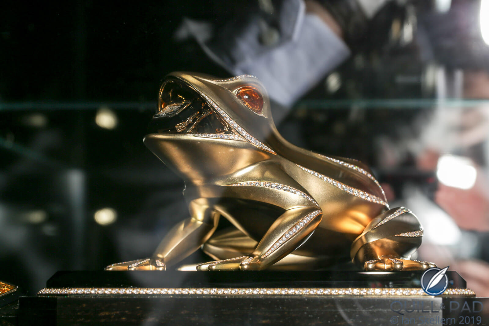 Chanel Frog