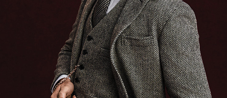 Omega 19-ligne pocket watch revival worn by Eddie Redmayne