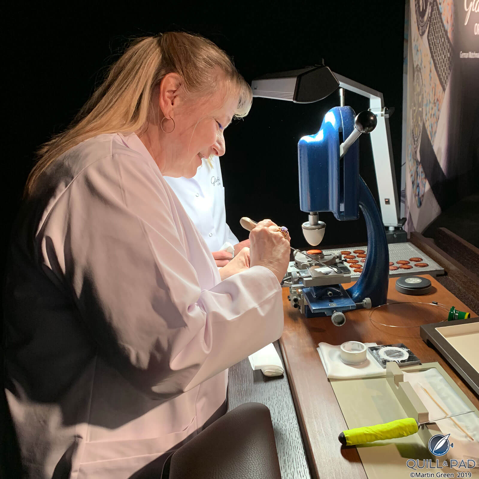 Elizabeth Doerr tries her hand at pad printing a Glashütte Original Sixties dial
